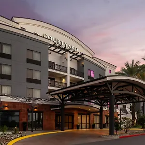 3* Hotell Courtyard Angeles Airport